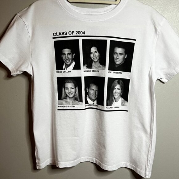 White Friends Class Of 2004 Printed T Shirt Size M - Picture 1 of 5